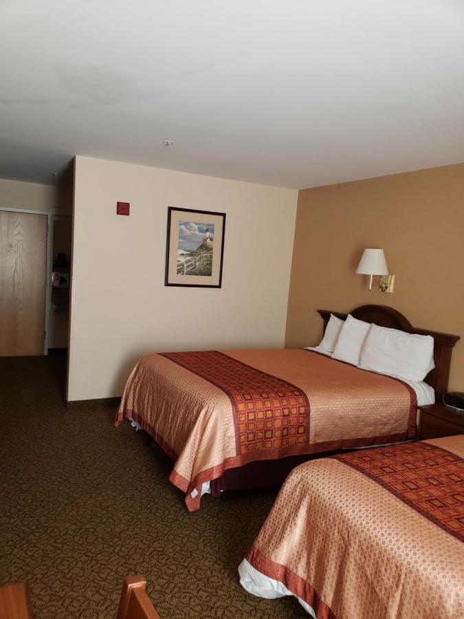 Ivey'S Motor Lodge Houlton Exterior foto