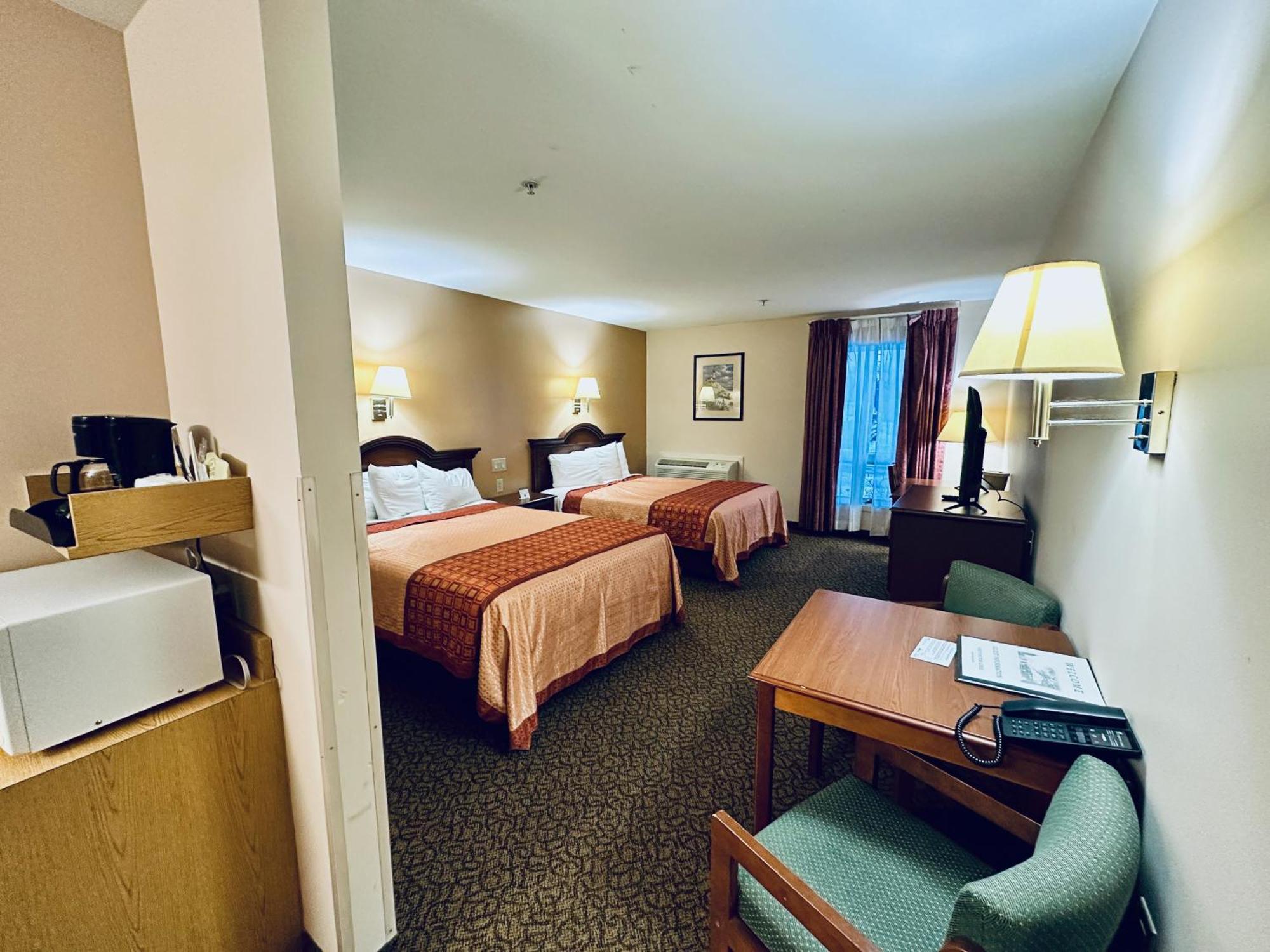 Ivey'S Motor Lodge Houlton Exterior foto