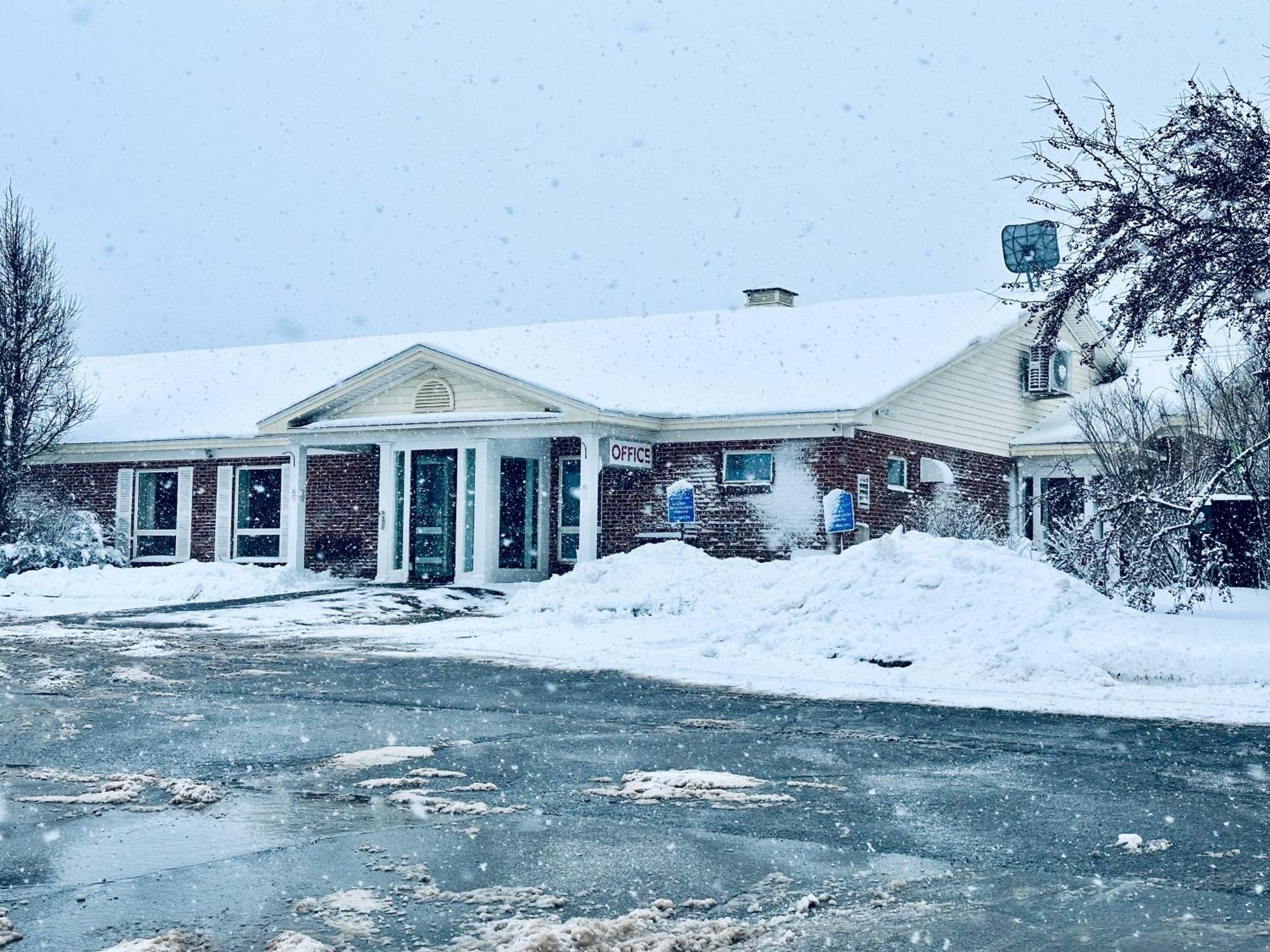 Ivey'S Motor Lodge Houlton Exterior foto